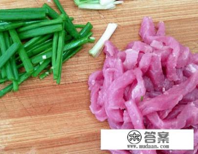 白玉菇能涮火锅煮多久？