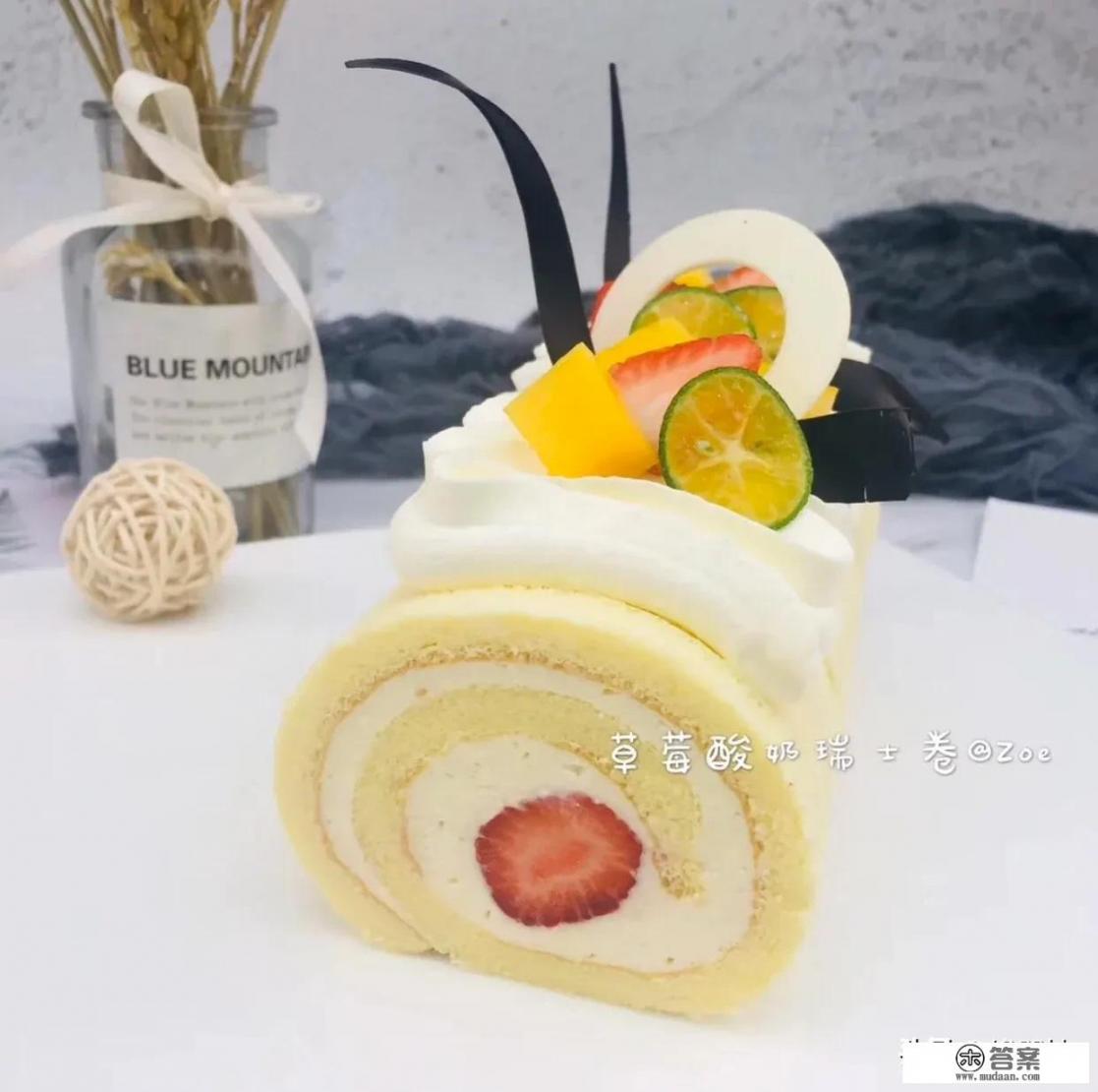 怎么做草莓酸奶瑞士卷？