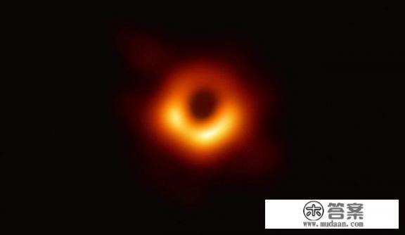 为什么黑洞可以吞噬掉星体？