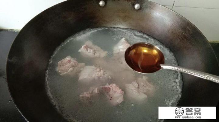家常糖醋排骨步骤？