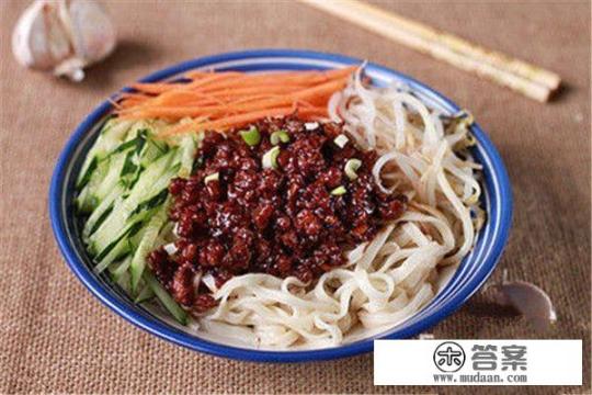 正宗老北京炸酱面做法？