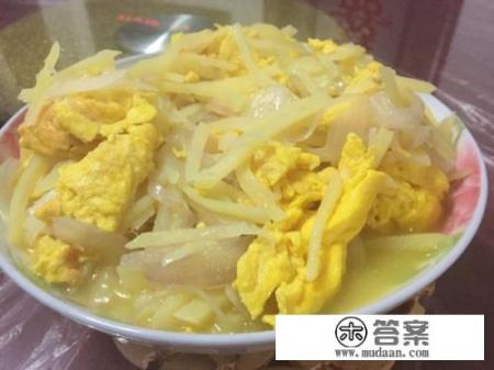 土豆豆角炒鸡蛋的做法？