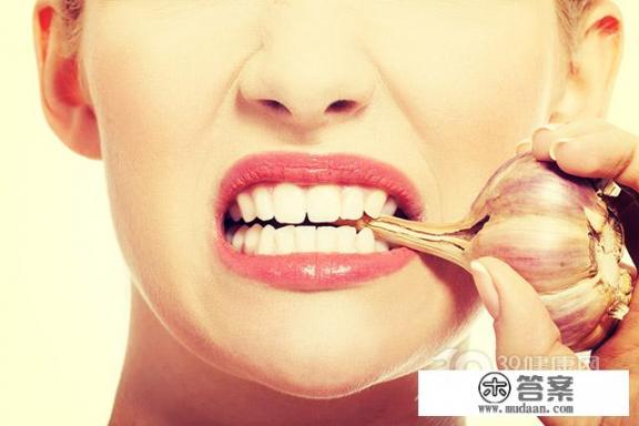 吃大蒜对人体有何益处? 吃大蒜对人体有何益处?