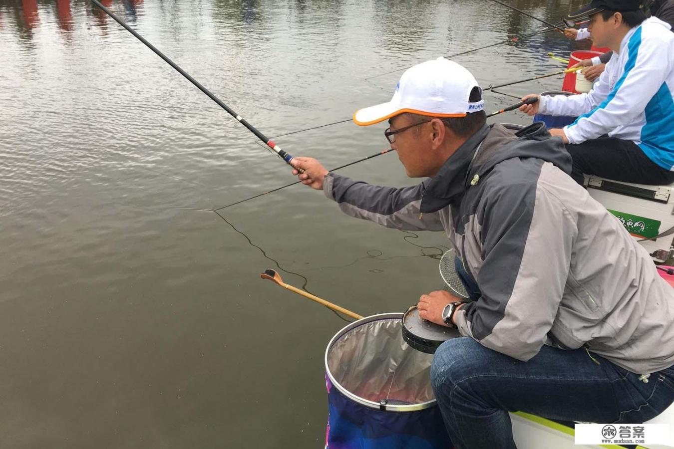 鱼塘钓草鱼最佳方法？