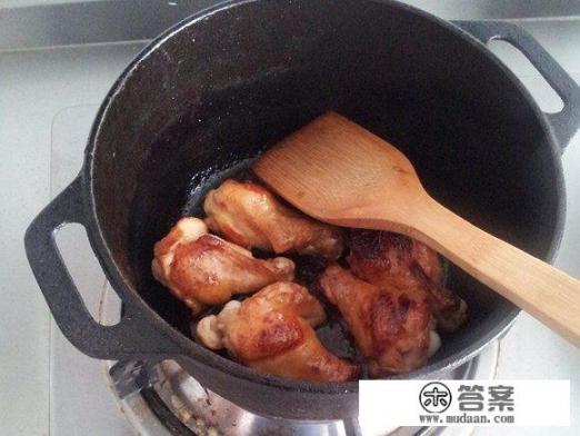 鸡翅根炖土豆怎么做？