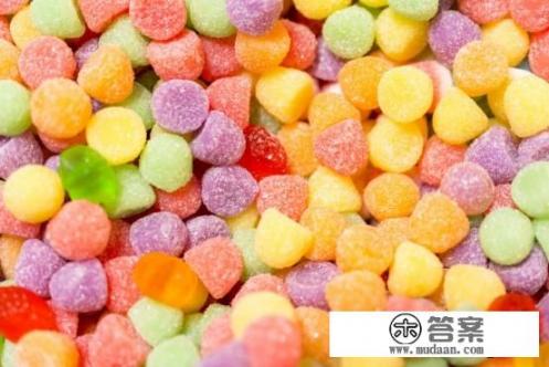 橡皮糖和软糖有什么区别？