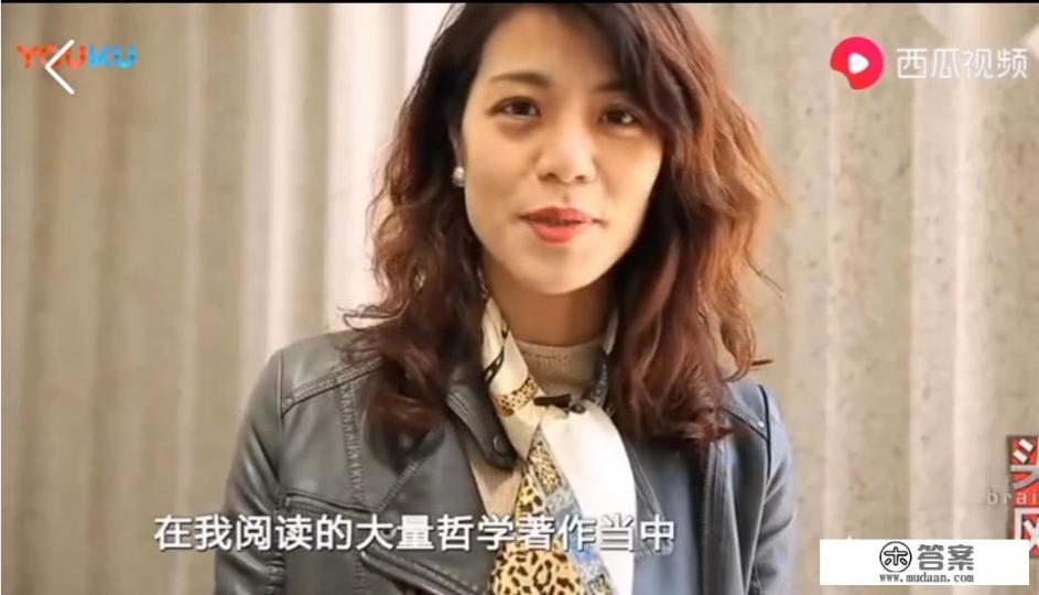 复旦大学的陈果教授前一段时间在网上很火,但是自己听到她的课,感觉空洞无物,就是煽情,你怎么看? 复旦大学的陈果教授前一段时间在网上很火,但是自己听到她的课,感觉空洞无物,就是煽情,你怎么看?