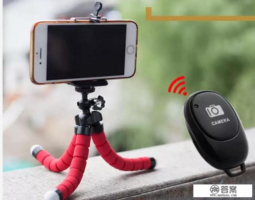 美术用品三脚架怎么安装,放画板的地方怎么安装? 美术用品三脚架怎么安装,放画板的地方怎么安装?