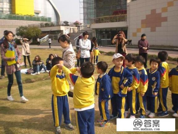 和孩子的互动游戏有哪些? 和孩子的互动游戏有哪些?