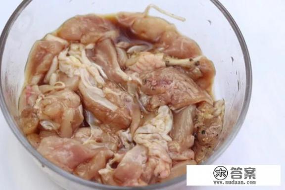 干炒鸡肉的家常做法? 干炒鸡肉的家常做法?