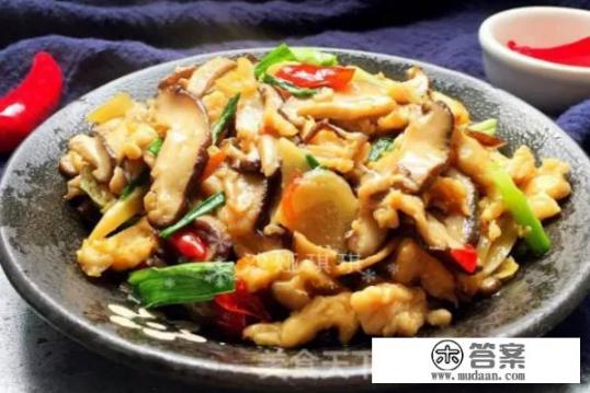 干炒鸡肉的家常做法? 干炒鸡肉的家常做法?