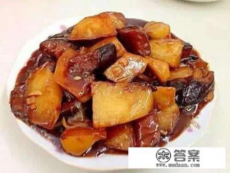 红烧茄子炖土豆家常做法? 红烧茄子炖土豆家常做法?