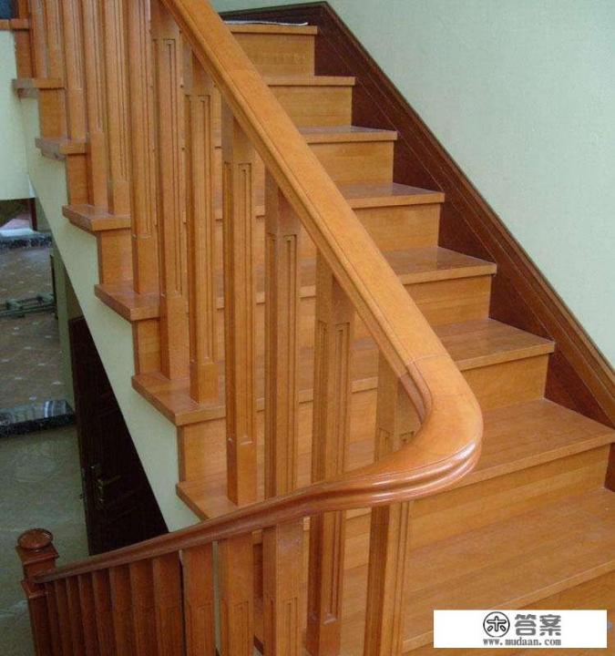 旋转楼梯的做法？