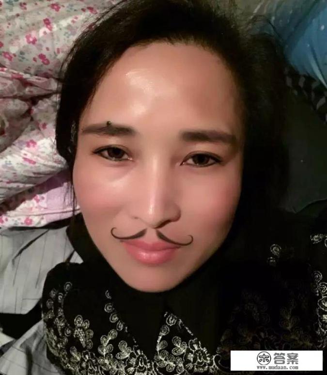 用老婆照片做手机壁纸,是什么心理? 用老婆照片做手机壁纸,是什么心理?