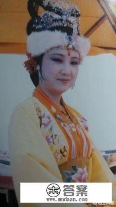 许薇薇与刑风的小说叫什么？