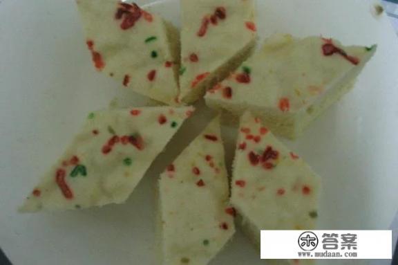 阜新的特色小吃是什么？