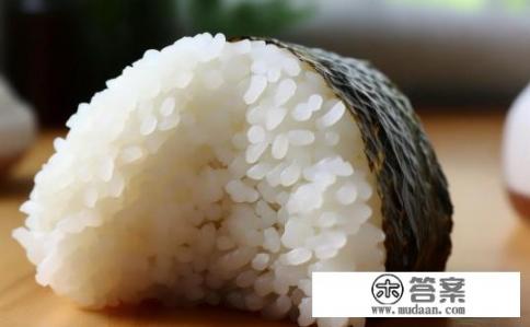 最简单的饭团做法?如何制作简单美味的饭团? 最简单的饭团做法?如何制作简单美味的饭团?