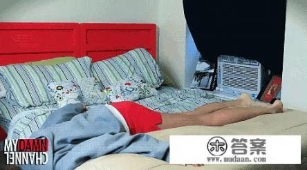 为什么女生来月经时，有的人会痛不欲生，有的人却没事呢？