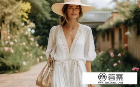 38岁女人怎么搭配夏装？如何搭配清爽夏装以展现优雅女性魅力？