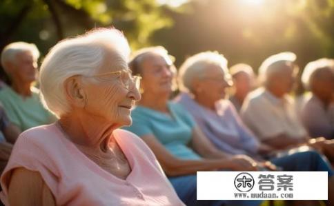 为什么老年人都比较喜欢晒太阳？而且坐在太阳底下一坐就是大半天？为何老年人对日光照射更喜爱？长时间坐姿与何种生理机制有关?