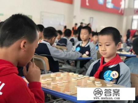 真正的学霸玩不玩游戏？