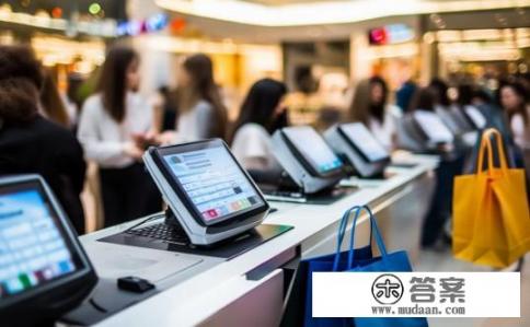 为了每个月用封顶poss机刷信用卡多刷几次，需要每个月去大型商场刷吗？每月消费支出是否需频繁到大型商场刷卡？封顶POS机刷信用高峰如何应对?