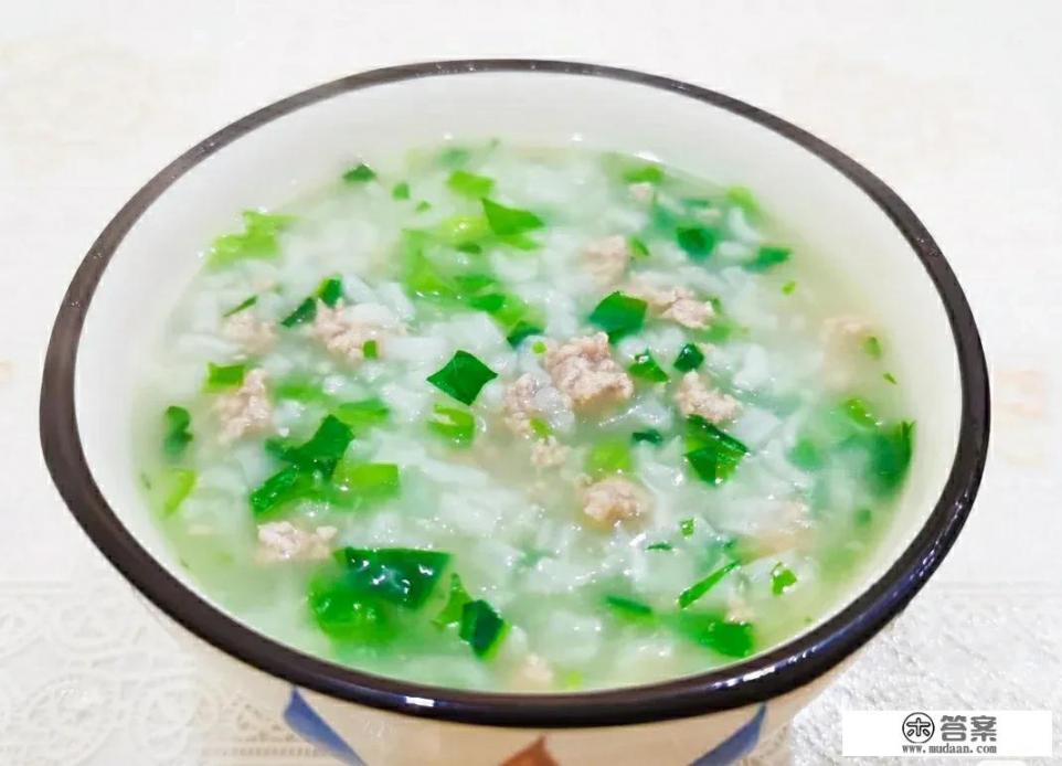 新冠第二十天了,还是天天出虚汗,浑身乏力,有什么办法吗?新冠病程二十天后,持续发热出汗,身体疲惫无力如何应对?