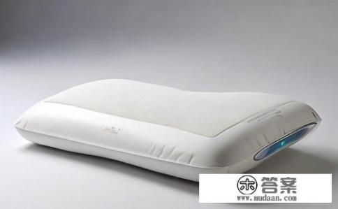 枕头功能特点？枕头的功能特性，从舒适度到预防颈椎病的独特设计与作用