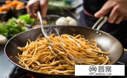 炒金针菇的做法?如何烹饪炒制黄金针菇?
