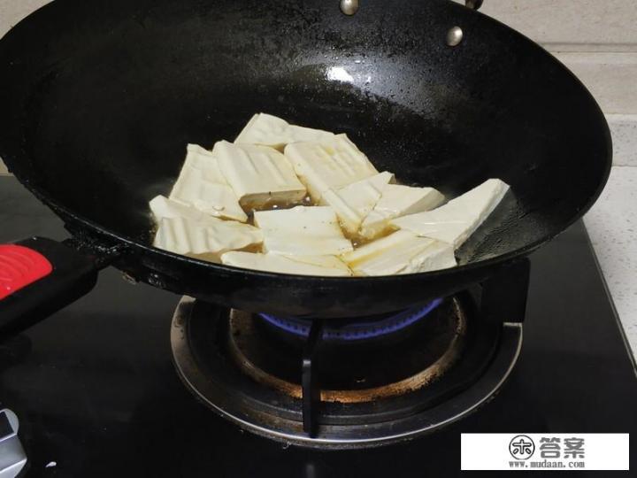 小鲫鱼汤怎么做好喝又营养？