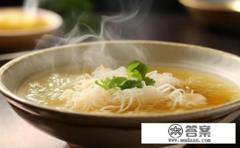 燕窝怎么做比较好吃?如何烹制色泽鲜亮、口感细腻的燕窝? 燕窝怎么做比较好吃?如何烹制色泽鲜亮、口感细腻的燕窝?