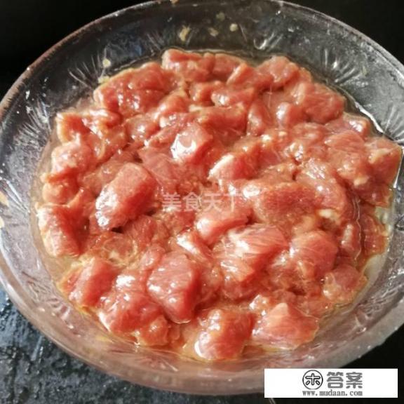 咖喱土豆牛肉的家常做法? 咖喱土豆牛肉的家常做法?