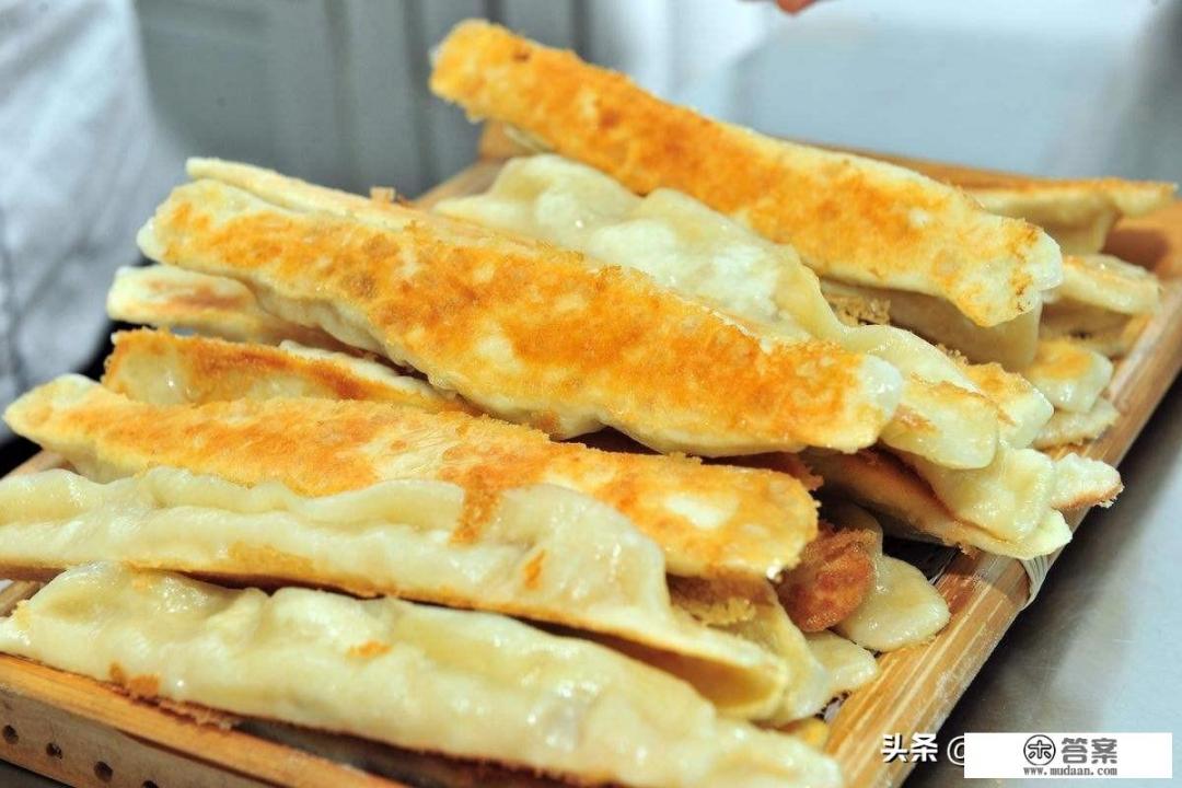 锅贴煎饺怎么做比较好吃？怎么做可以有脆皮的感觉？