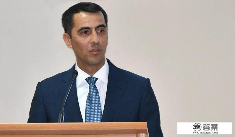 基多体育大学主场海拔？