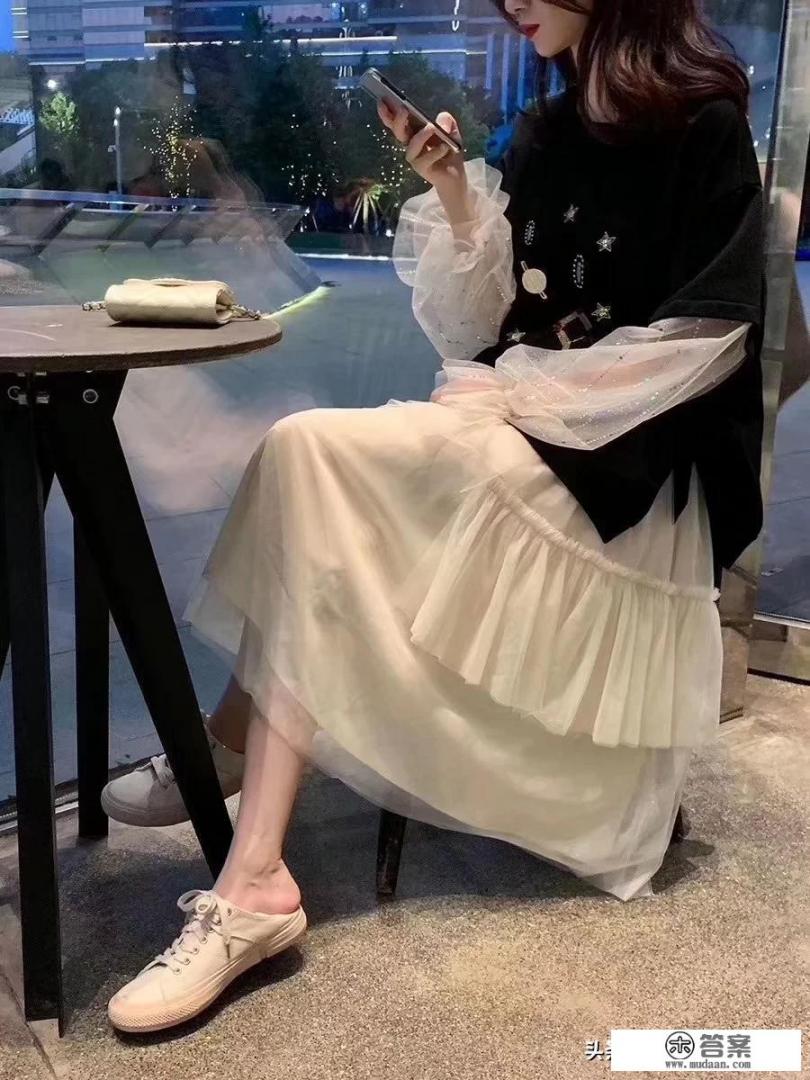 大学生穿啥颜色好看？