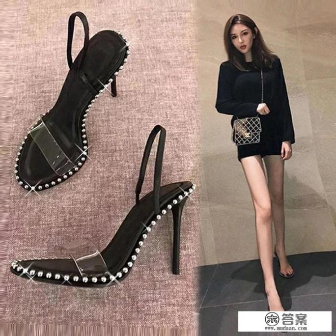 夏天穿的白色真皮凉鞋脏了,请问如何清洗干净? 夏天穿的白色真皮凉鞋脏了,请问如何清洗干净?