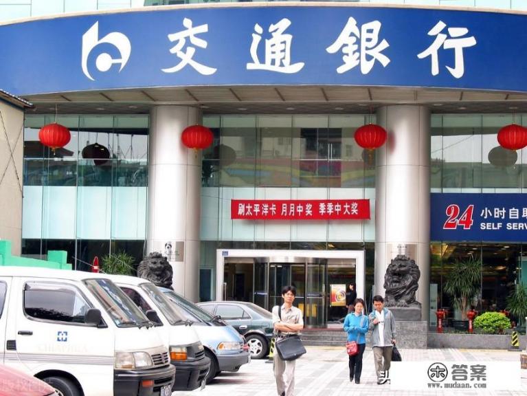 信用卡每月还款日是10日,是不是我还完就能继续刷,还是必须等到11日以后才能刷? 信用卡每月还款日是10日,是不是我还完就能继续刷,还是必须等到11日以后才能刷?