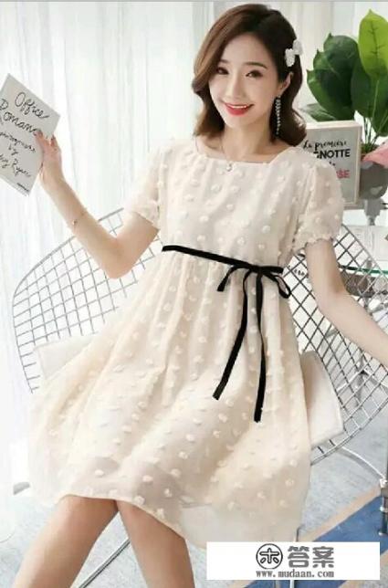 半身长裙怎么拼接成连衣裙？