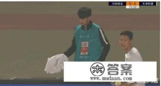 男生给女生织毛巾的寓意? 男生给女生织毛巾的寓意?