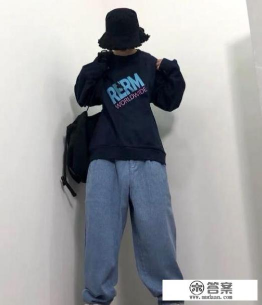 推荐几家淘宝上卖卫衣比较好的店铺? 推荐几家淘宝上卖卫衣比较好的店铺?