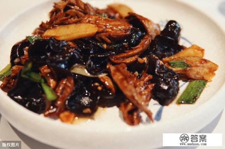 家庭请客必备20道菜名菜单？