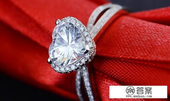 巨蟹座喜欢什么恋爱游戏? 巨蟹座喜欢什么恋爱游戏?