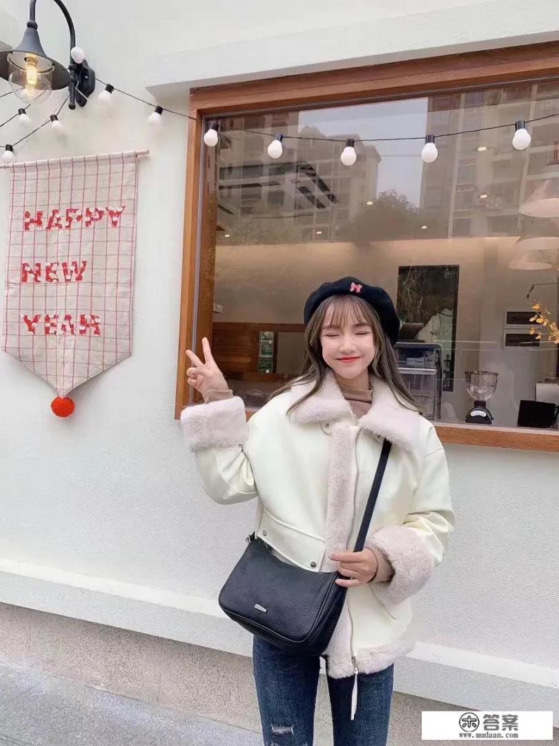 有什么服装品牌是适合四十多岁的女性的？