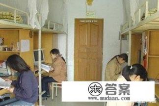 关于大学生应不应该带电脑的辩论赛，我是反方该从哪方面提问和辩论，具体点谢谢？