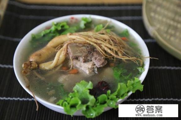 人参、枸杞和排骨一起炖可以吗?有哪些功效? 人参、枸杞和排骨一起炖可以吗?有哪些功效?