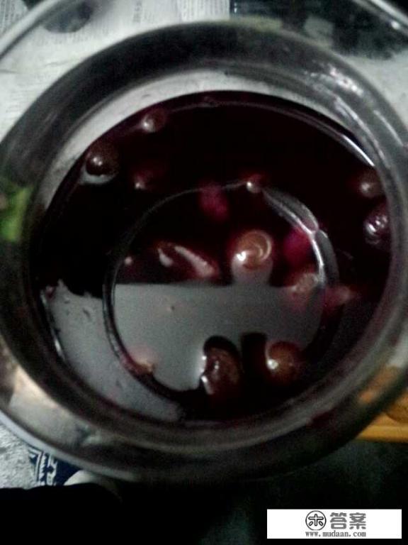 自制葡萄酒的正确做法? 自制葡萄酒的正确做法?