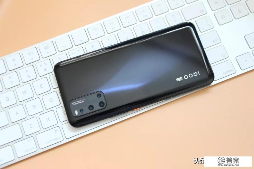 2021年最建议买的手机排行榜? 2021年最建议买的手机排行榜?