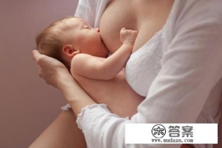 公猫总是吸另一个母猫的奶怎么办? 公猫总是吸另一个母猫的奶怎么办?