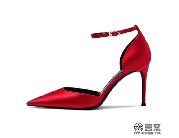 夏天结婚可以穿凉鞋吗？