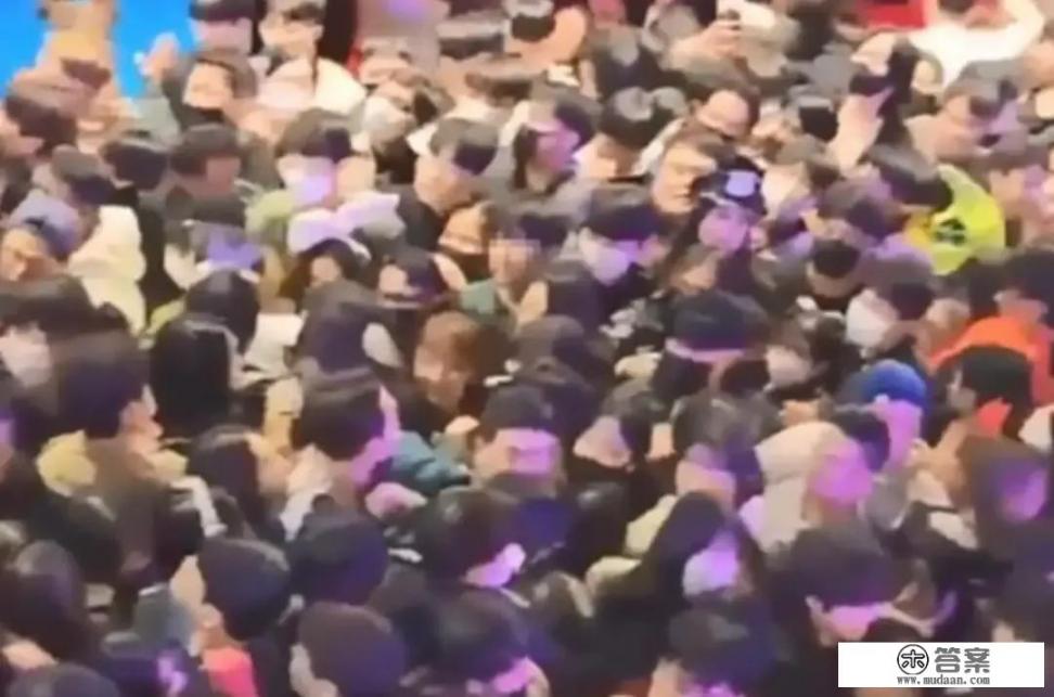 梨泰院最后是怎么疏散的？